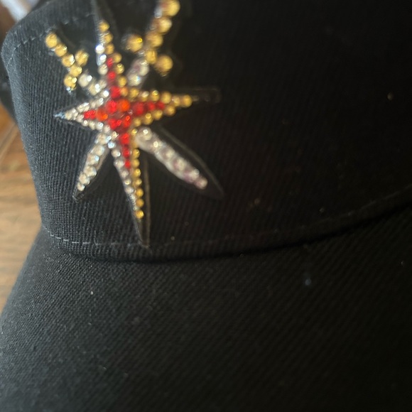 Vegas golden knights visor - Picture 3 of 3